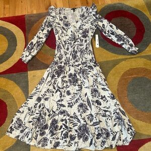 NWT Aqua Bloomingdales Linen Blend Smocked Midi Dress Long Sleeve Floral White S